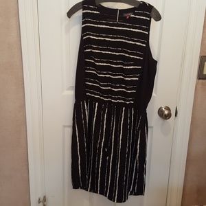 Vince Camuto Black and White Dress